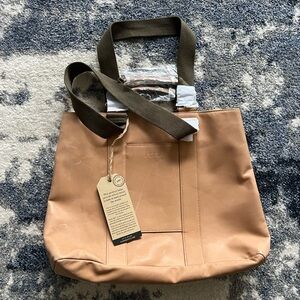 FEED Leather Work Tote Bag NWT Almond Tan Laptop Carryall